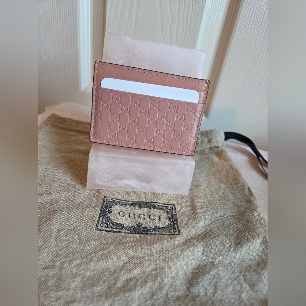 Gucci Micro Guccissima Card Holder – Soft Pink Leather BNWOT - Picture 2 of 6